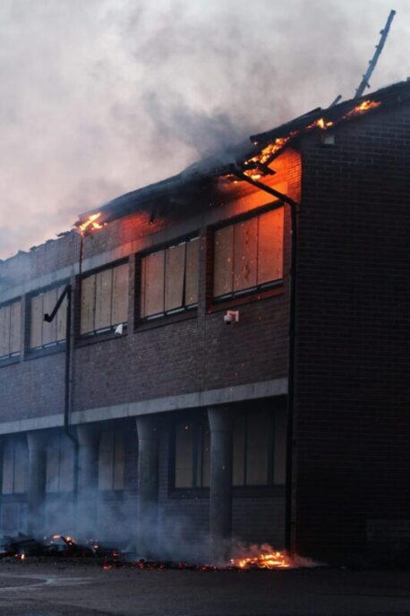 Laurinlahden koulu paloi Espoossa